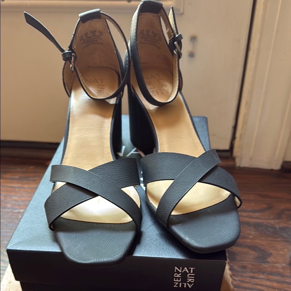 Naturalizer Black Heeled Sandals with Crisscross Straps